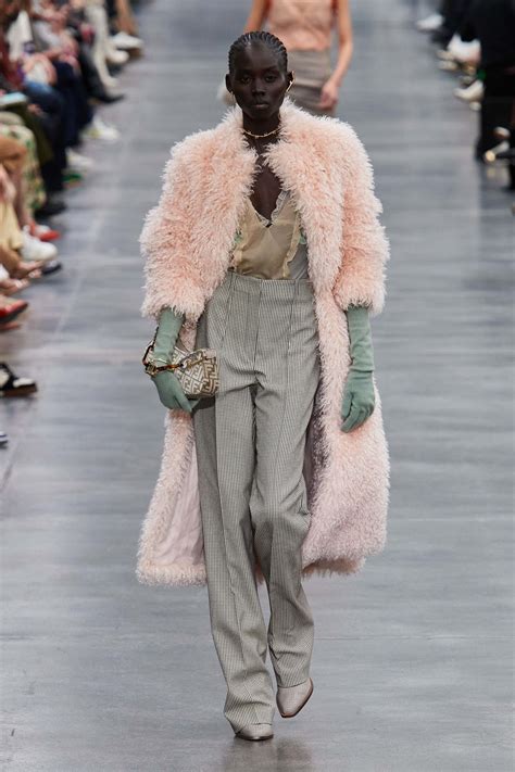 fendi fall 22|Fendi fashion designer fall 2022.